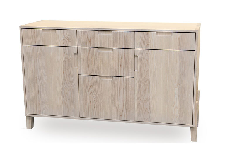 Schreinermeisterstück, Side-Board aus holz mit 2 Türen und 5 Schubladen