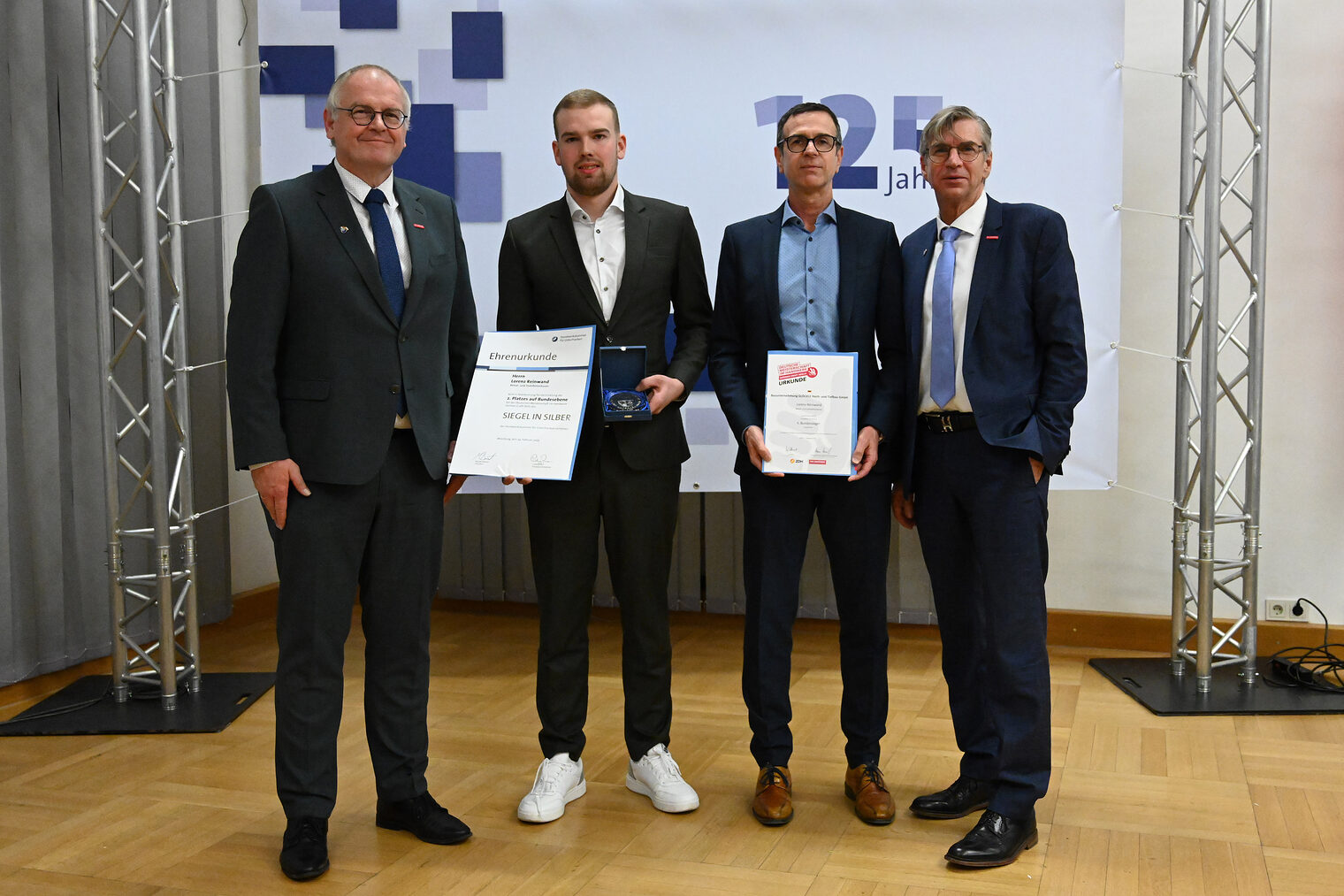 Ehrung Bundessieger 2024 Gruppenbild
